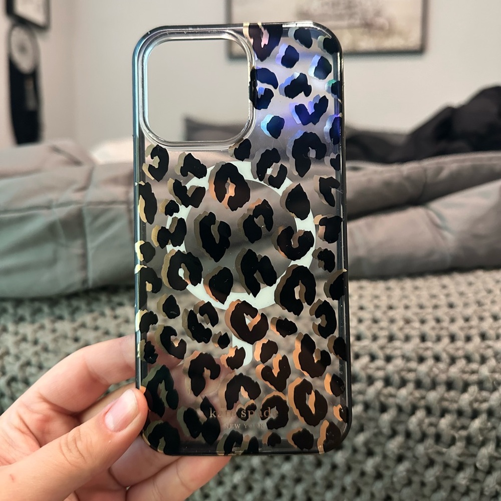 Kate Spade iPhone 14 pro max case